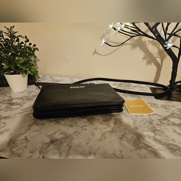 Michael Kors Jet Set Triple Gusset Crossbody NWT - Picture 5 of 7